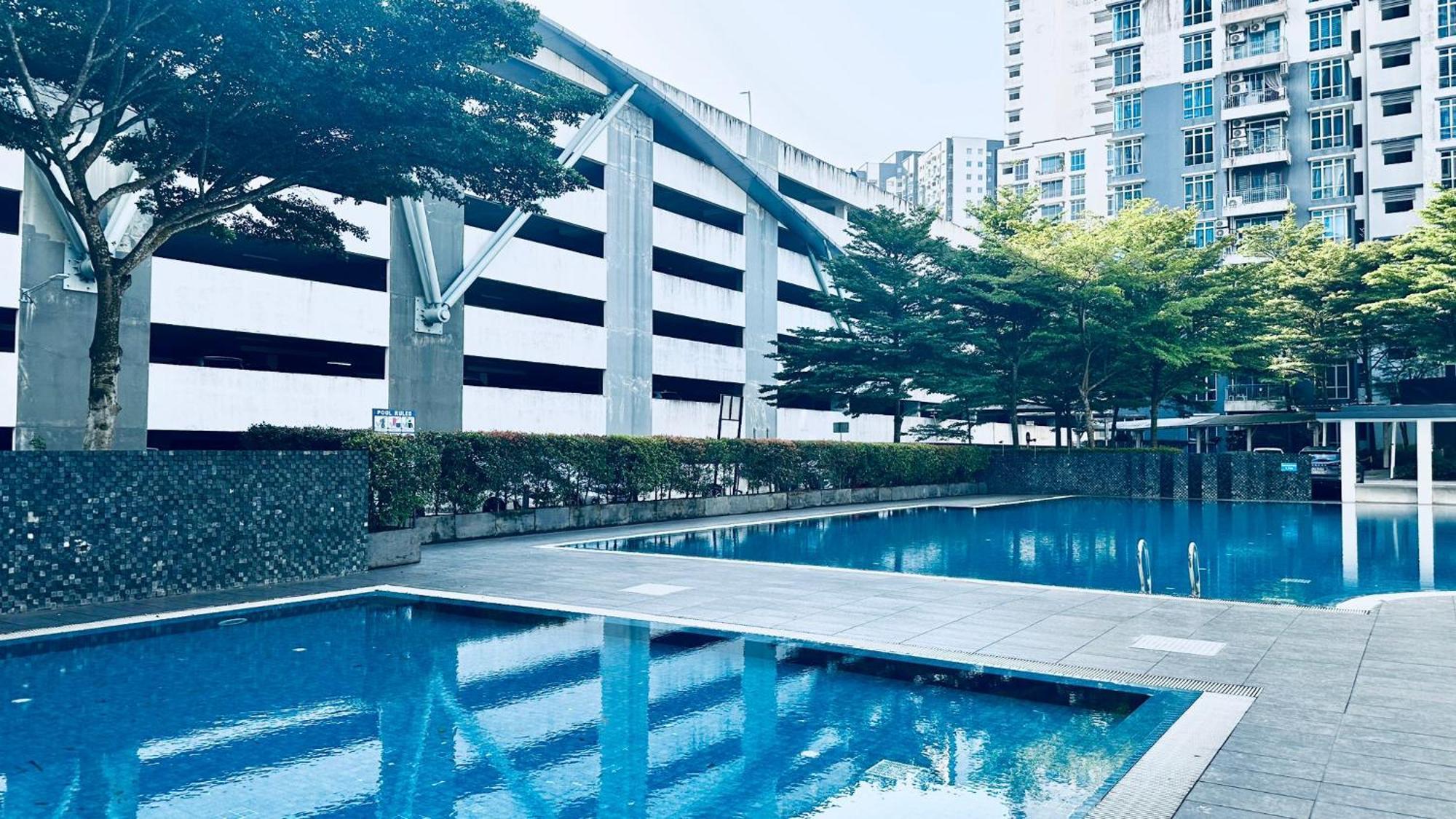 Johor Big & Cozy Home, Easy Parking, 2rooms, Fast Wifi Apartment *