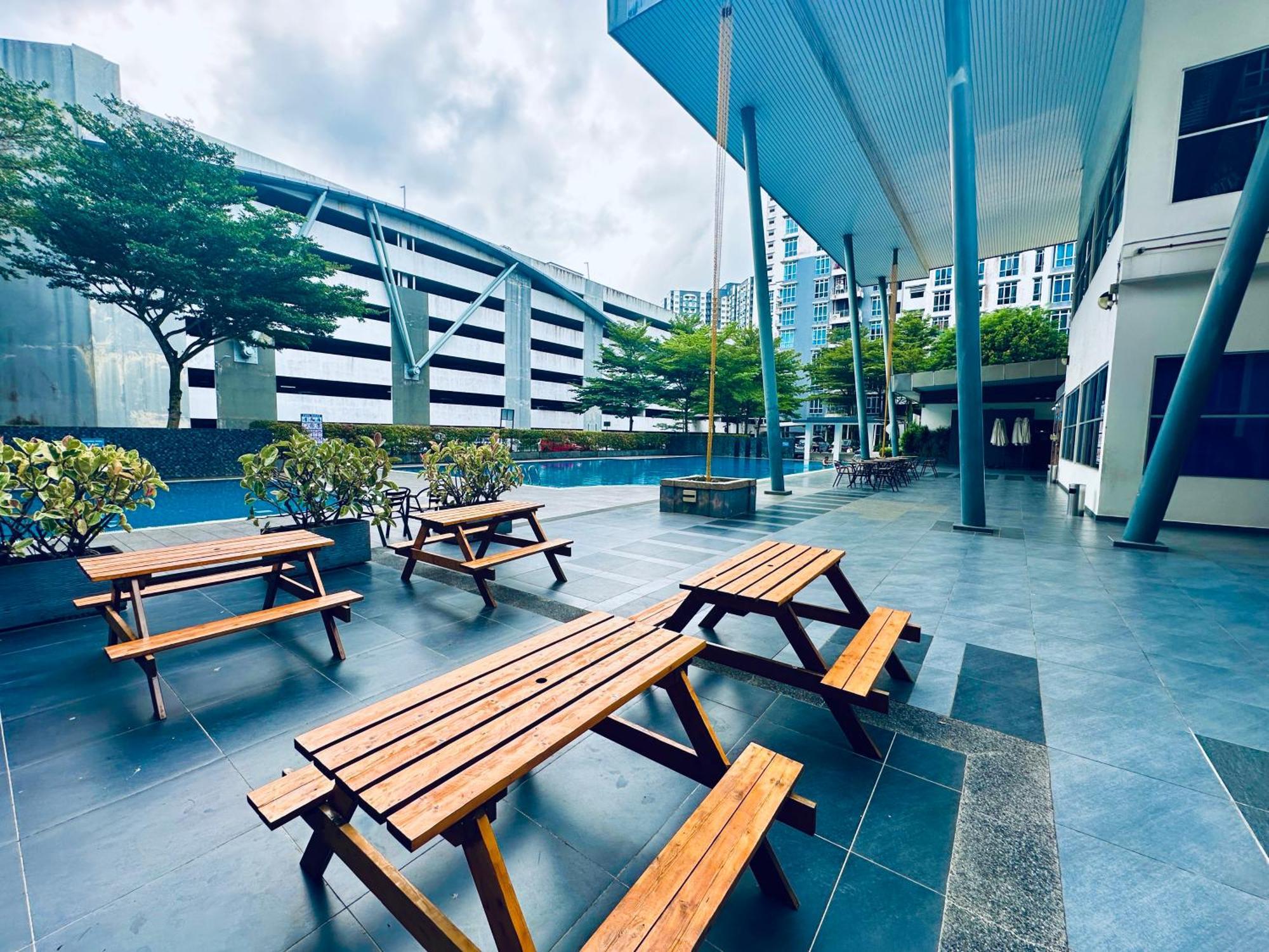 Johor Big & Cozy Home, Easy Parking, 2rooms, Fast Wifi Apartment Johor Bahru